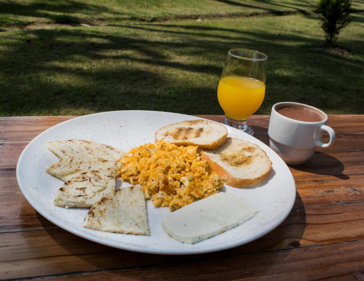 Hotel Hacienda Santa Clara Santa Rosa de Cabal Dış mekan fotoğraf