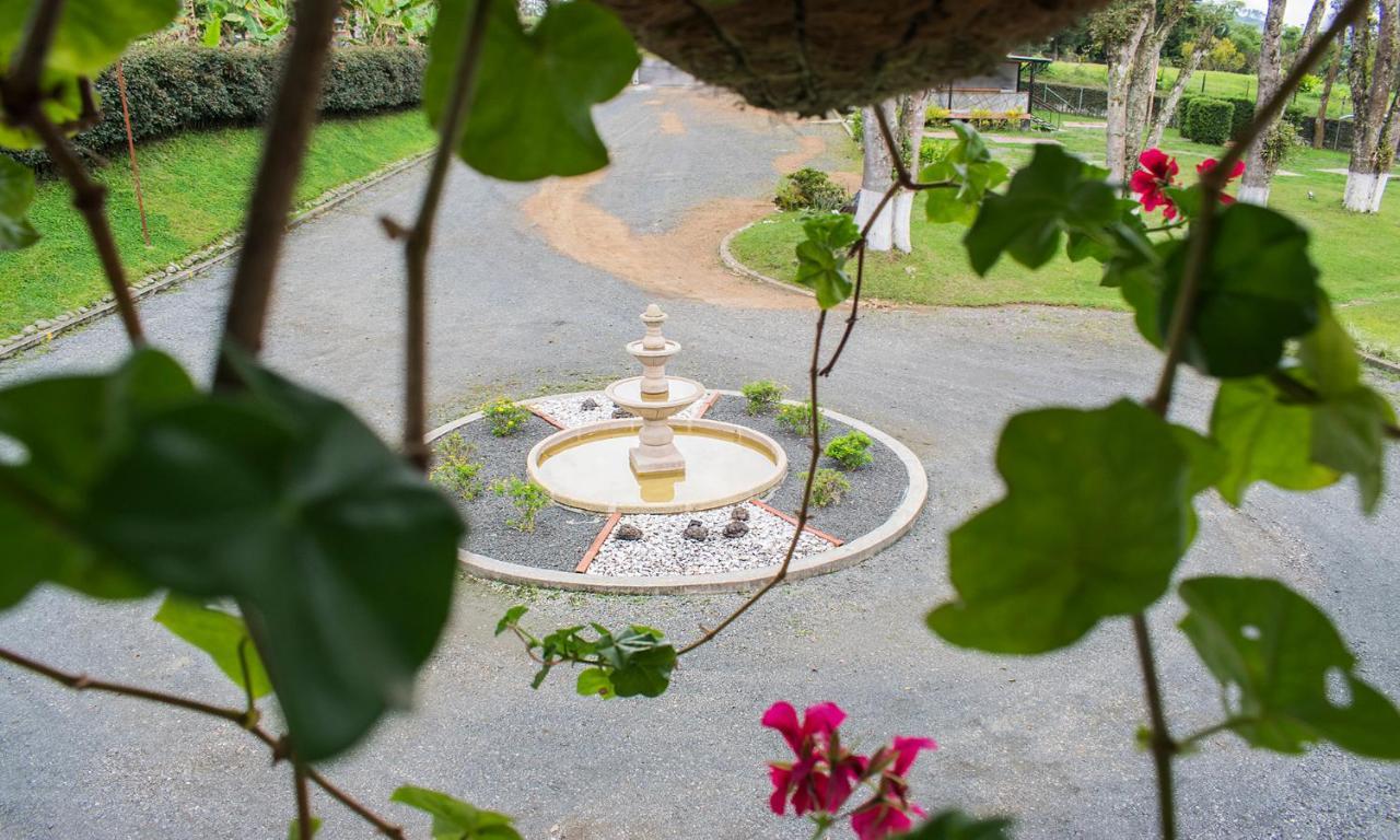 Hotel Hacienda Santa Clara Santa Rosa de Cabal Dış mekan fotoğraf
